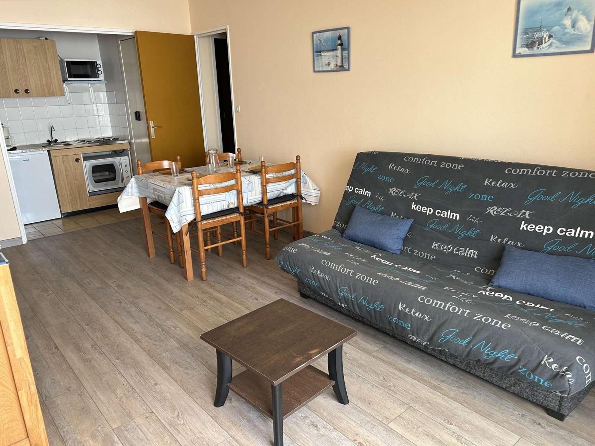 Appartement 2 Pieces Avec Balcon Et Parking A Saint-Gilles-Croix-De-Vie - Fr-1-224-39 מראה חיצוני תמונה